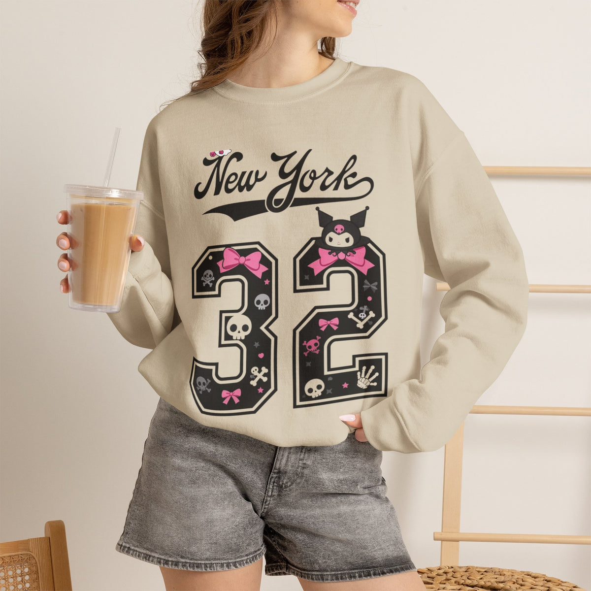 New York '32' Cute Kawaii Crewneck Sweatshirt