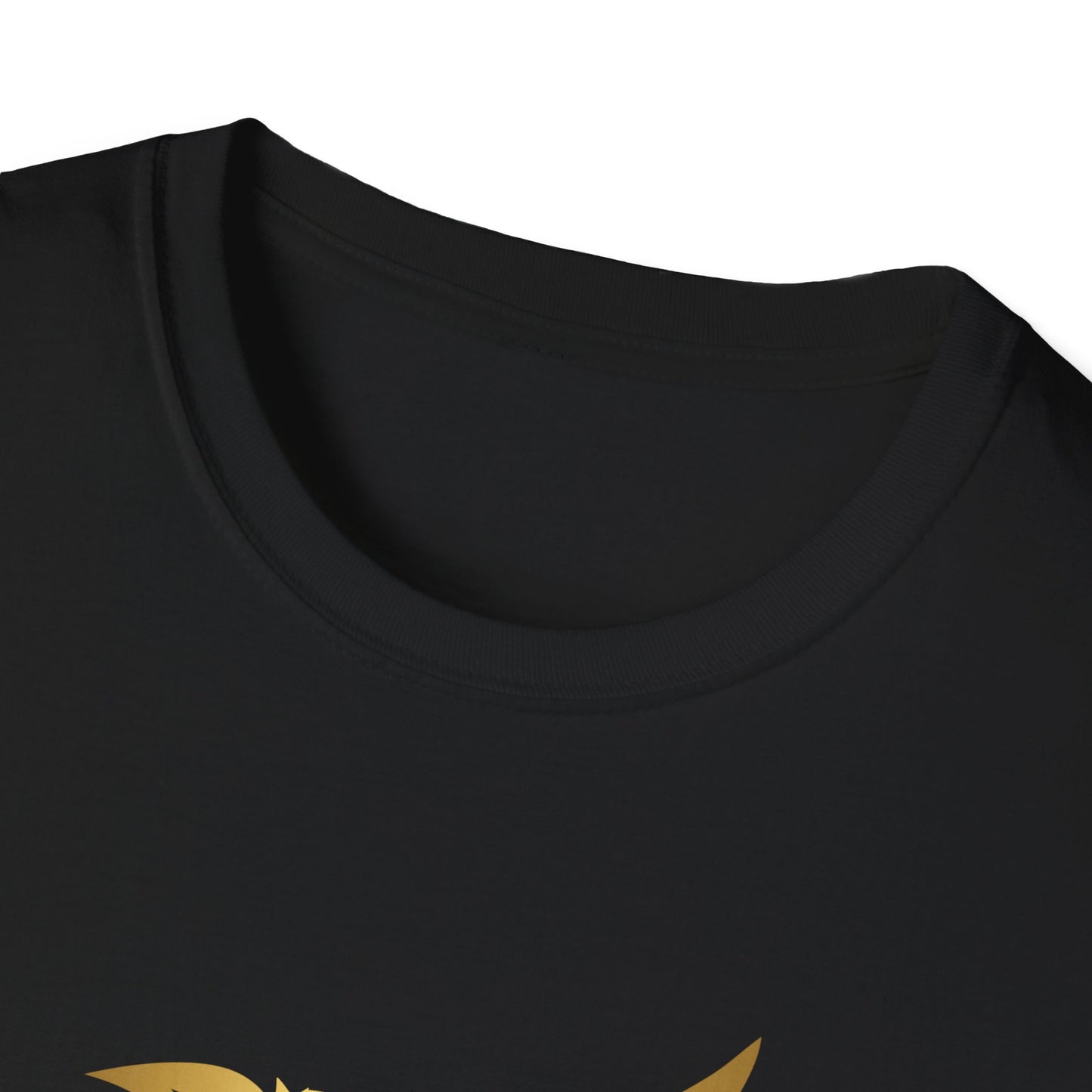 Majestic Lion Wing T-Shirt - Unisex Graphic Tee for Animal Lovers and Adventurers